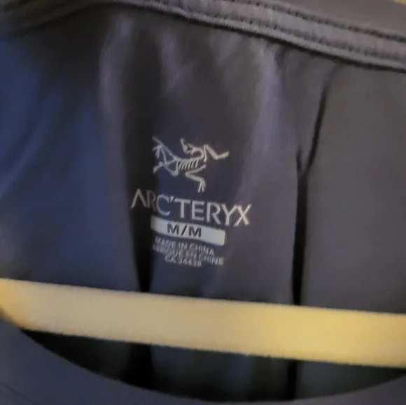 Arc'teryx longsleeve womens tshirt - Picture 3 of 4